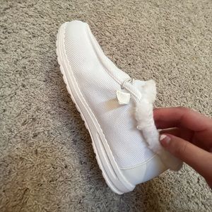 Never been worn shoes